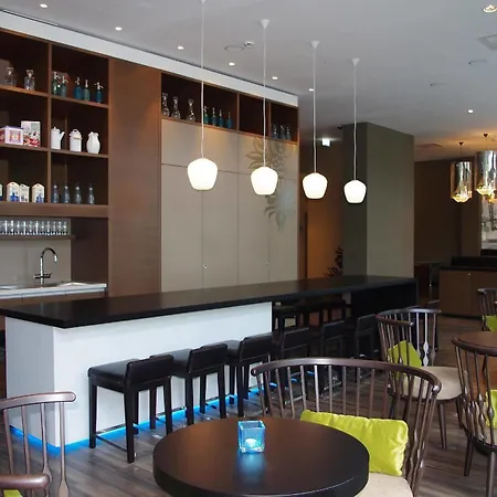 莱比锡奥古斯特广场一号汽车旅馆 酒店